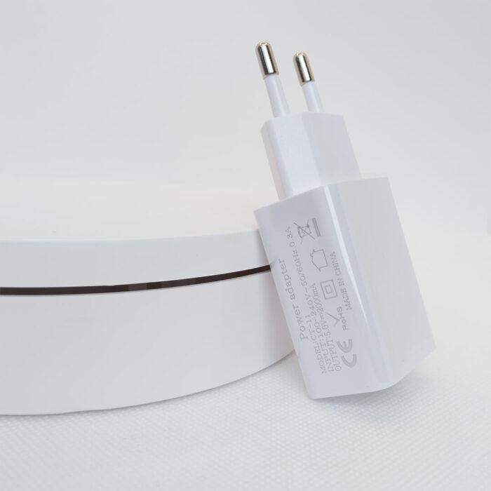 USB punjač - Slika 2